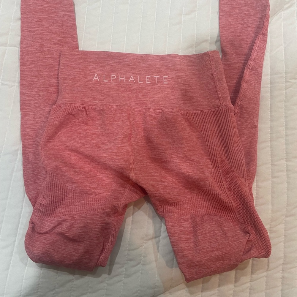 Alphalete Aero leggings color rose size medium